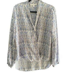 Max Studio Floral blue wrap Blouse Top Size Medium